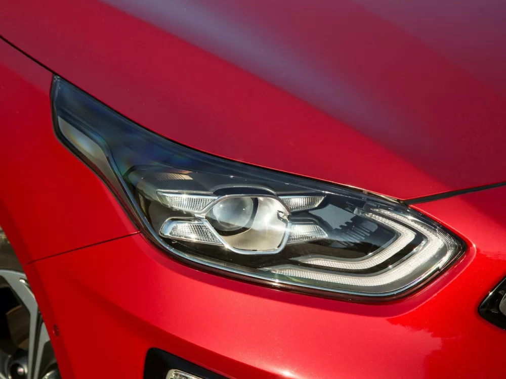 Автомобиль Kia Ceed III Хэтчбек (5 дверей)
