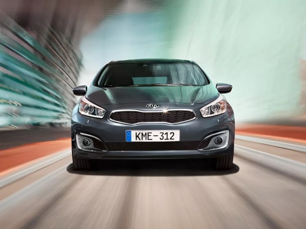 Автомобиль Kia Ceed II Рестайлинг Хэтчбек (5 дверей)
