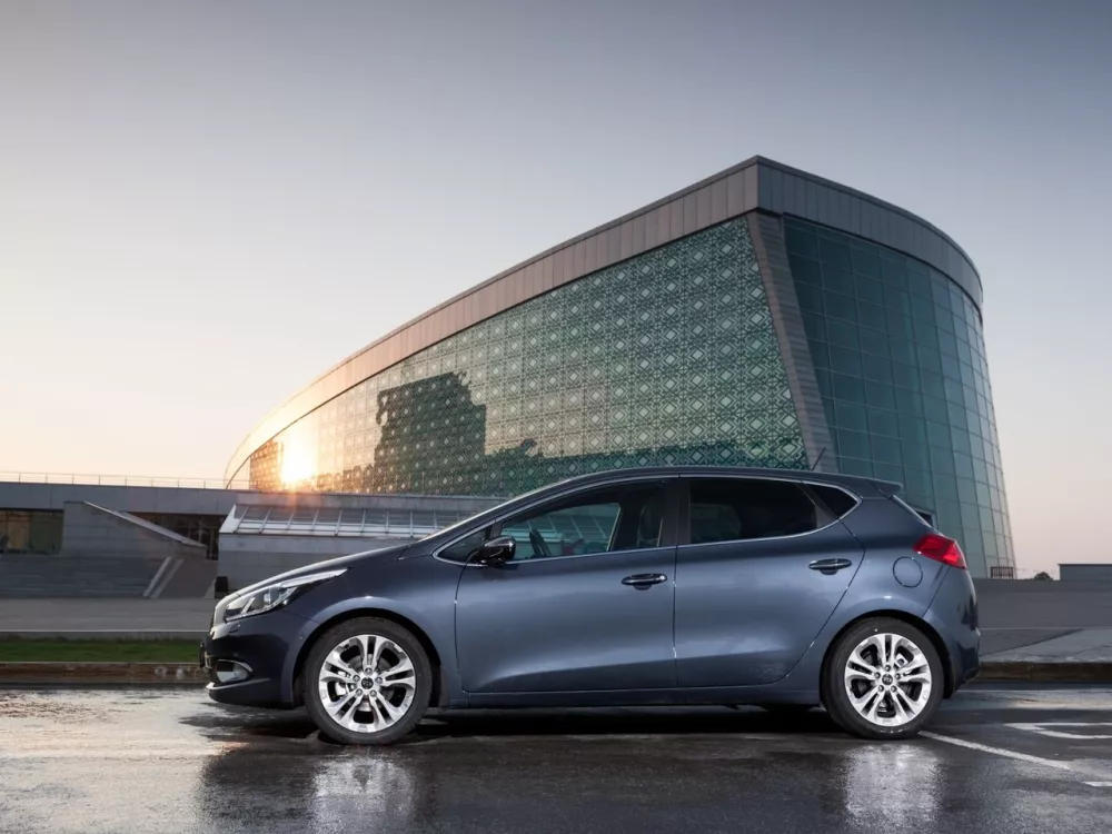 Автомобиль Kia Ceed II Хэтчбек (5 дверей)