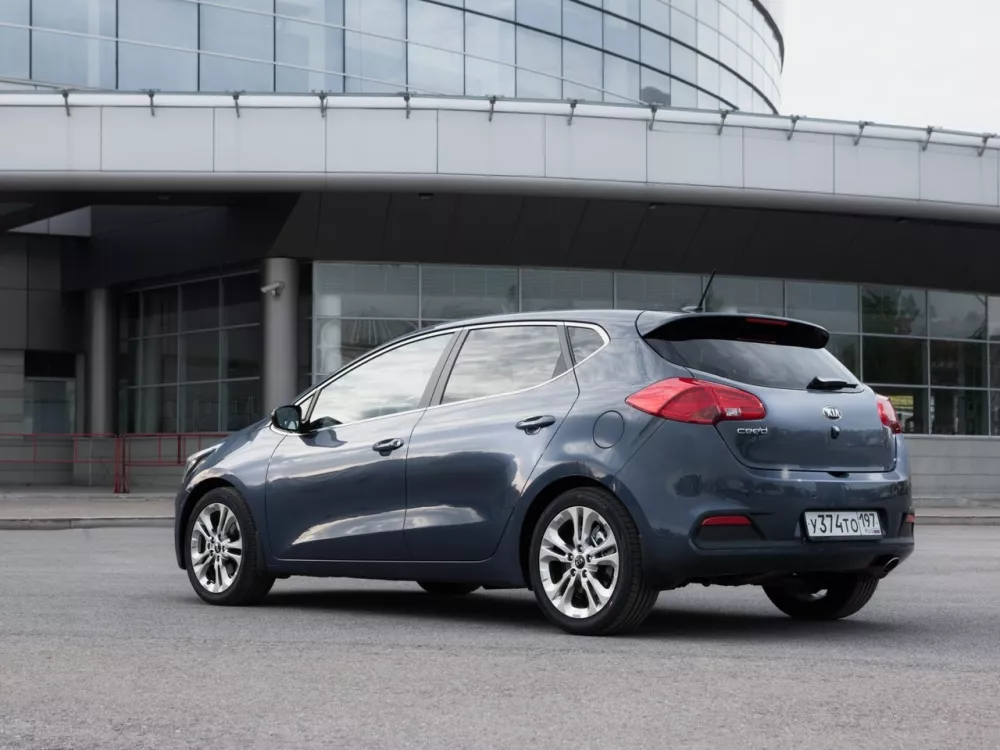 Автомобиль Kia Ceed II Хэтчбек (5 дверей)