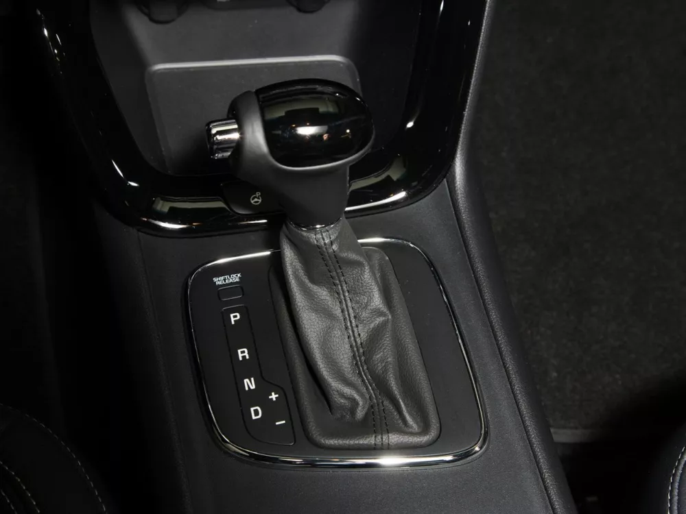 Автомобиль Kia Ceed II Хэтчбек (3 двери)