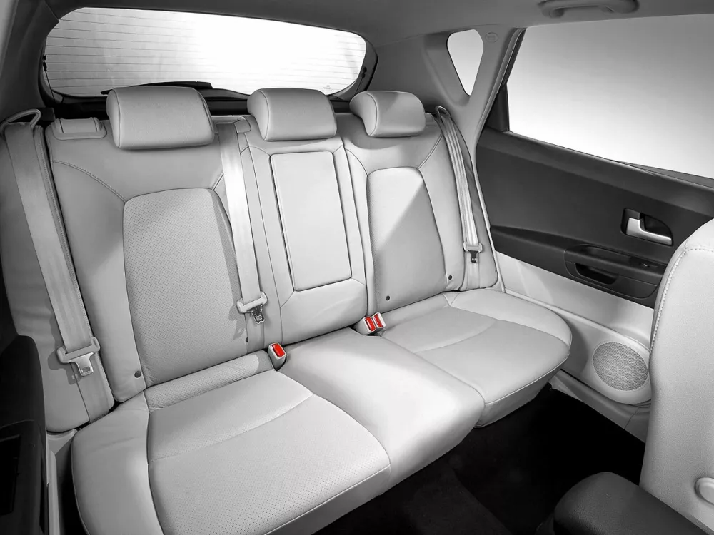 Автомобиль Kia Ceed I Рестайлинг Хэтчбек (5 дверей)
