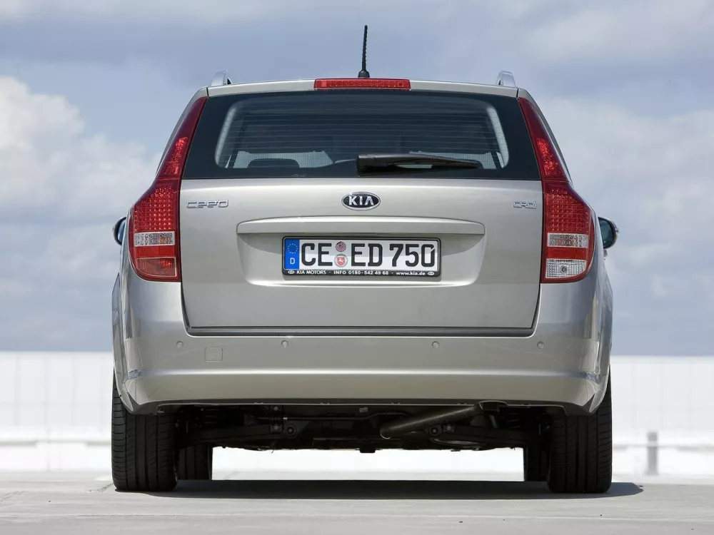 Автомобиль Kia Ceed I Рестайлинг Универсал (5 дверей)