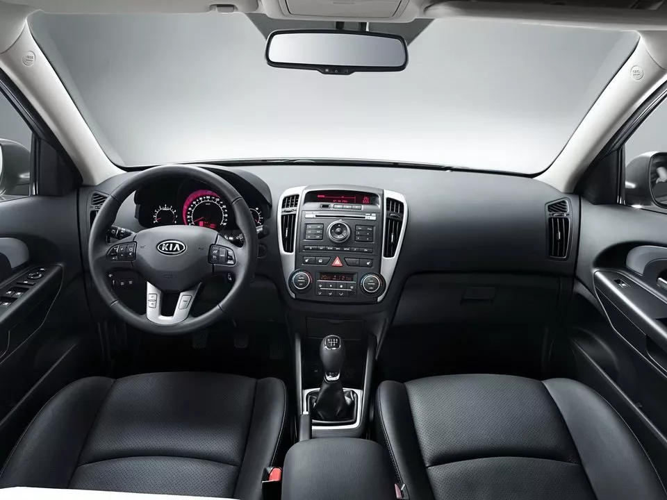 Автомобиль Kia Ceed I Рестайлинг Универсал (5 дверей)