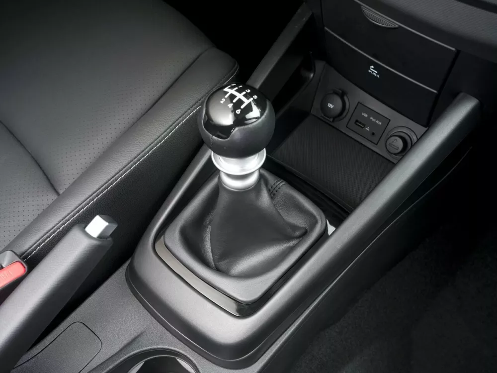 Автомобиль Kia Ceed I Рестайлинг Хэтчбек (3 двери)
