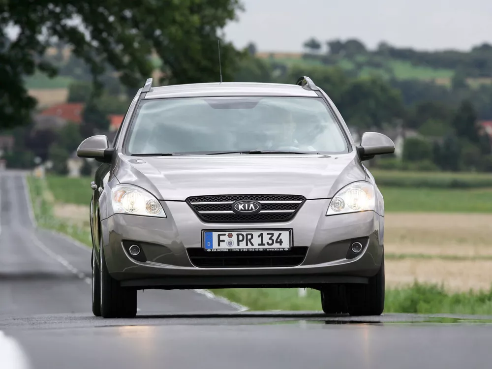 Автомобиль Kia Ceed I Универсал (5 дверей)