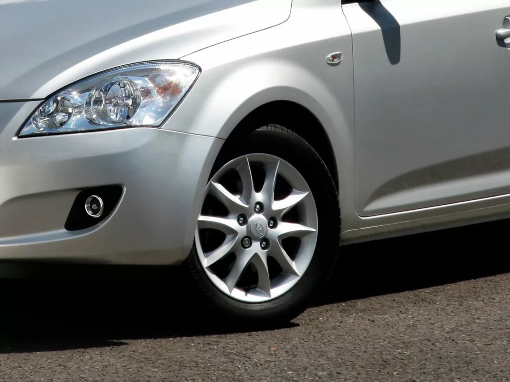 Автомобиль Kia Ceed I Универсал (5 дверей)