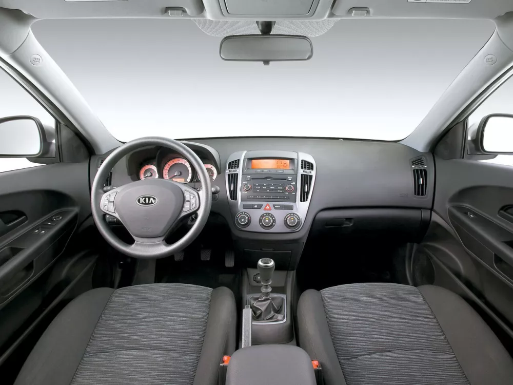 Автомобиль Kia Ceed I Универсал (5 дверей)