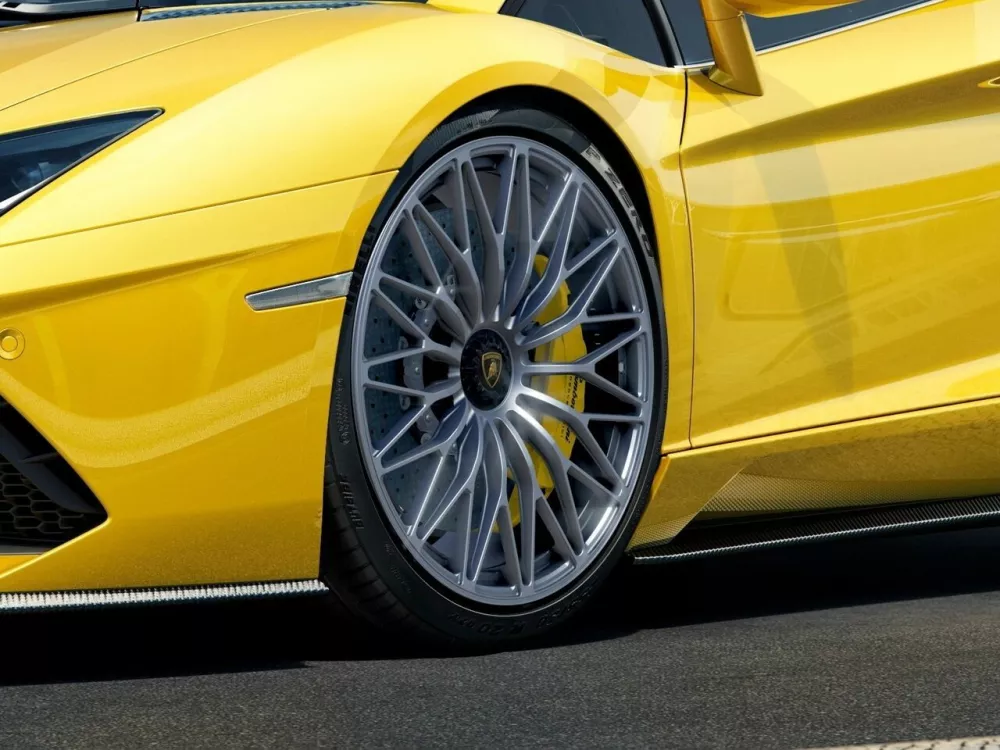 Автомобиль Lamborghini Aventador I Рестайлинг Купе