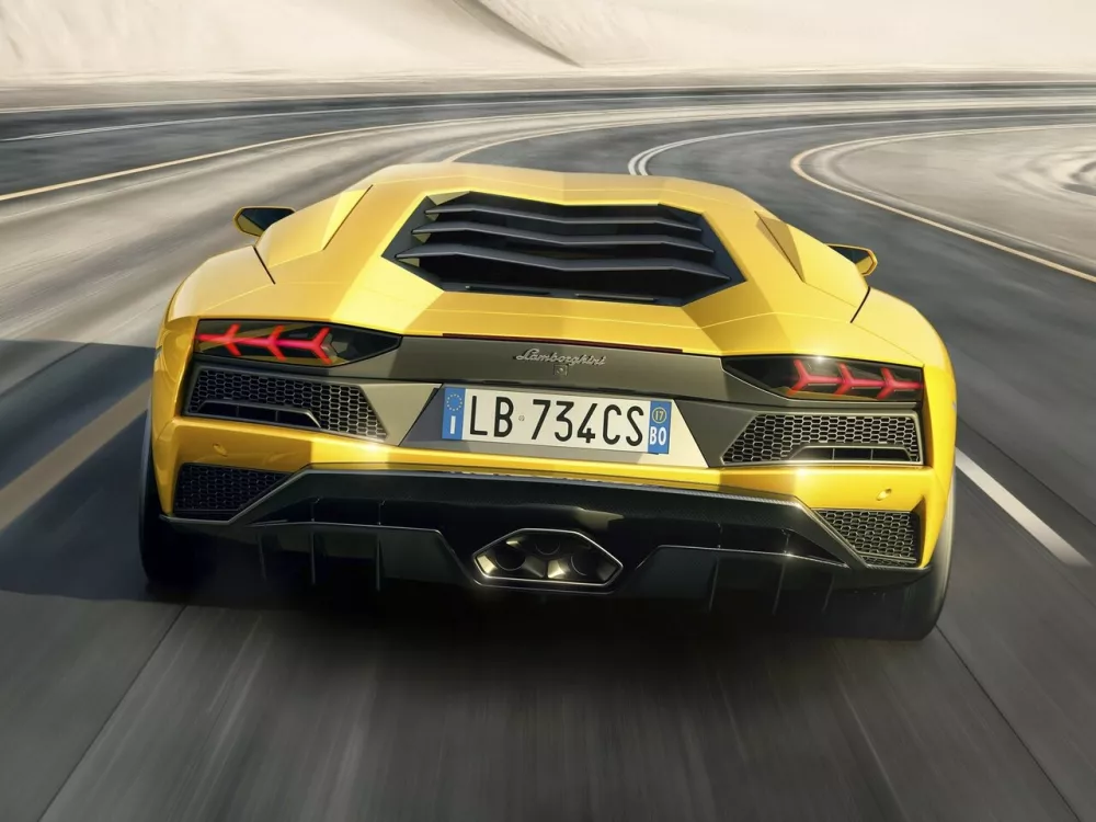 Автомобиль Lamborghini Aventador I Рестайлинг Купе