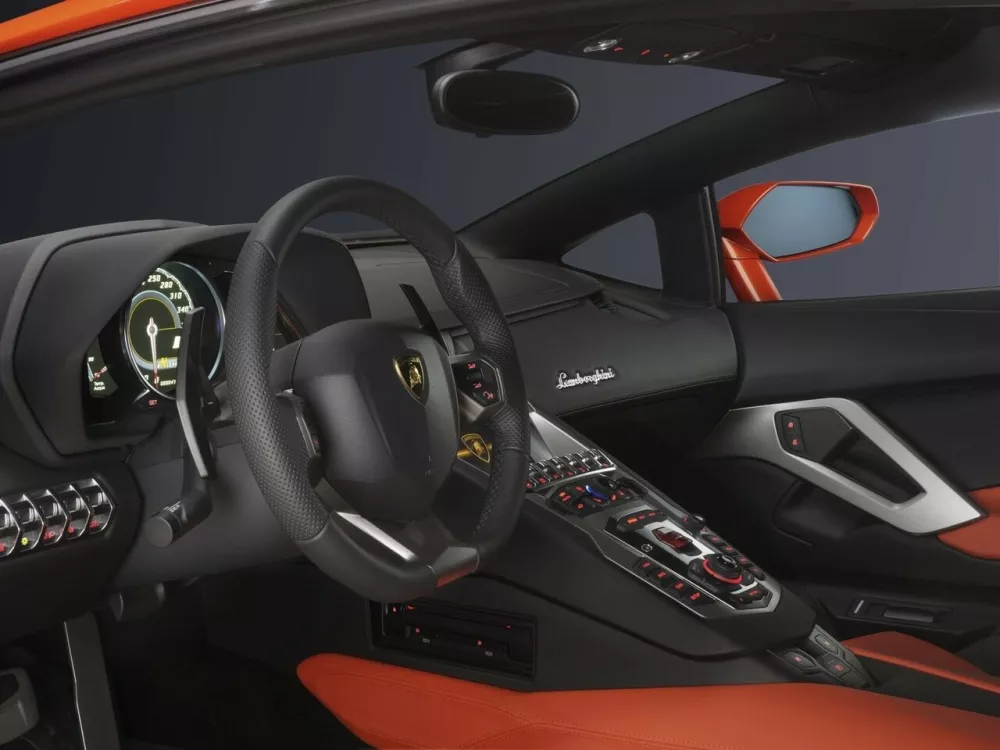 Автомобиль Lamborghini Aventador I Купе