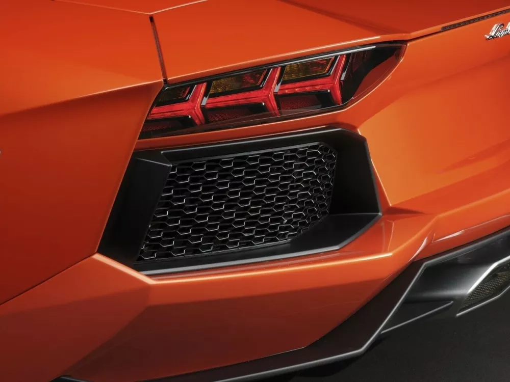 Автомобиль Lamborghini Aventador I Купе