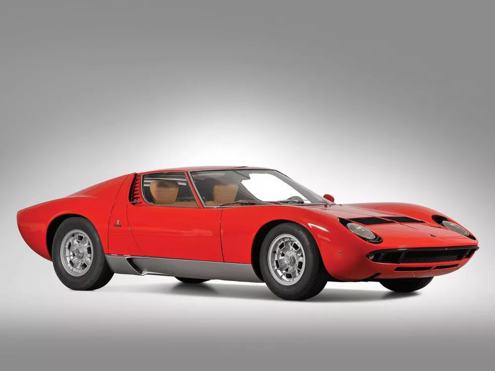 Автомобиль Lamborghini Miura Купе