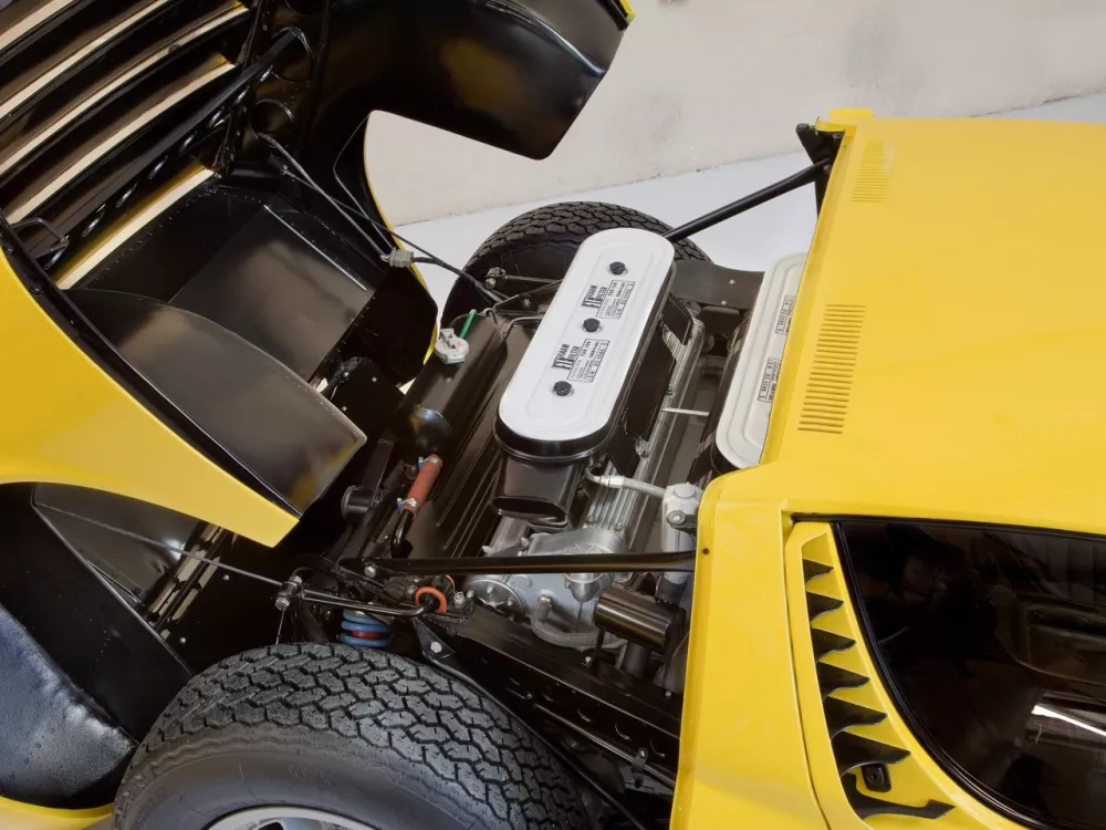Автомобиль Lamborghini Miura Купе