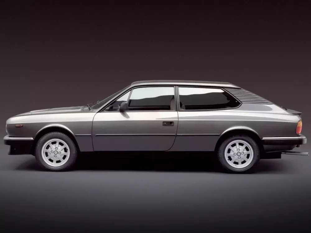 Автомобиль Lancia Beta Универсал (3 двери)