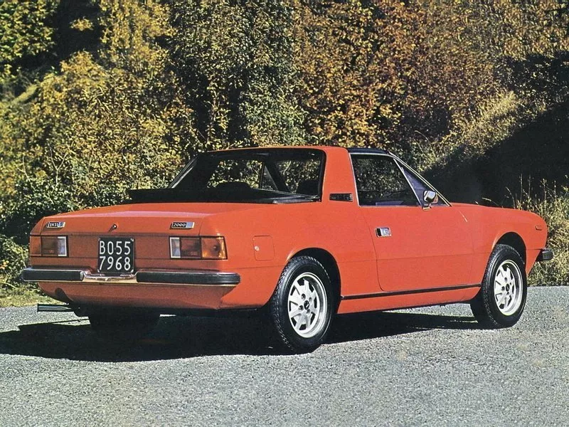 Автомобиль Lancia Beta Тарга