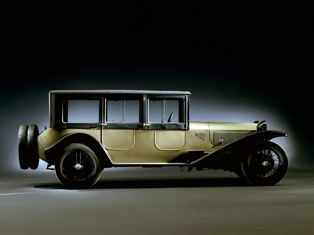 Автомобиль Lancia Lambda Седан