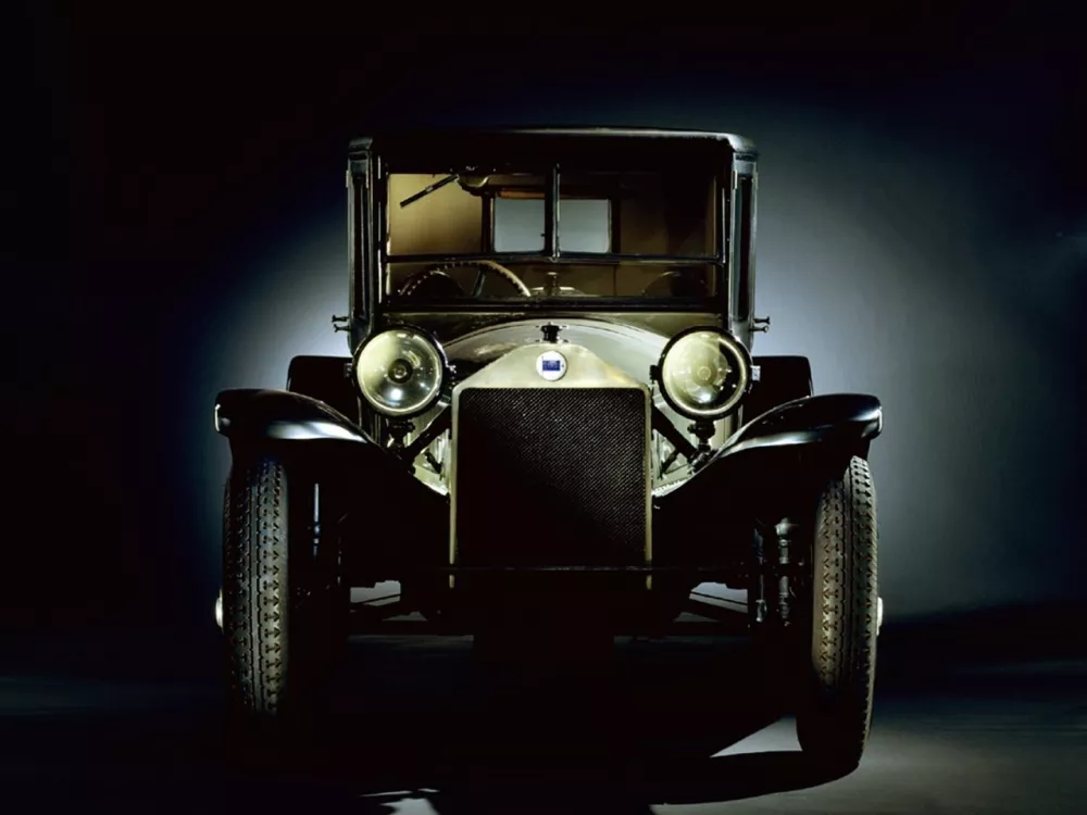 Автомобиль Lancia Lambda Седан