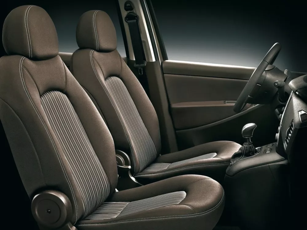 Автомобиль Lancia Musa I Рестайлинг Компактвэн