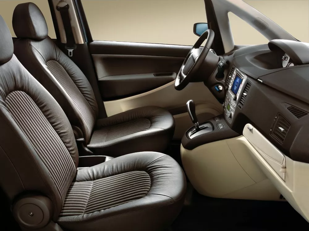 Автомобиль Lancia Musa I Компактвэн