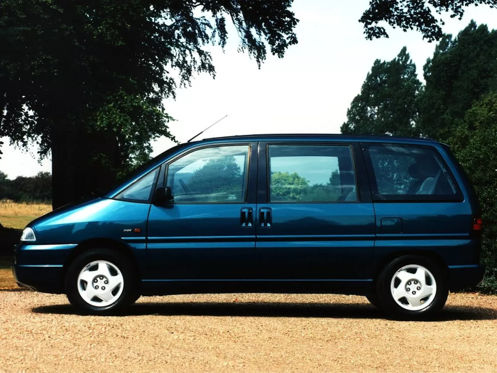 Автомобиль Lancia Zeta Компактвэн