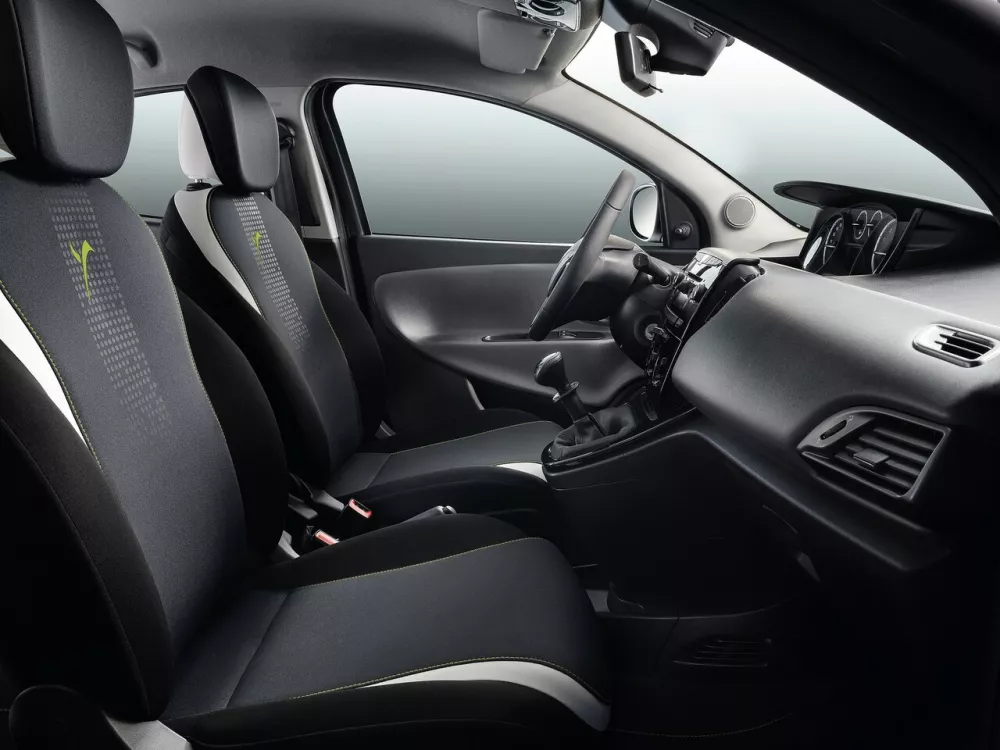 Автомобиль Lancia Ypsilon III (Type 846) Рестайлинг Хэтчбек (5 дверей)