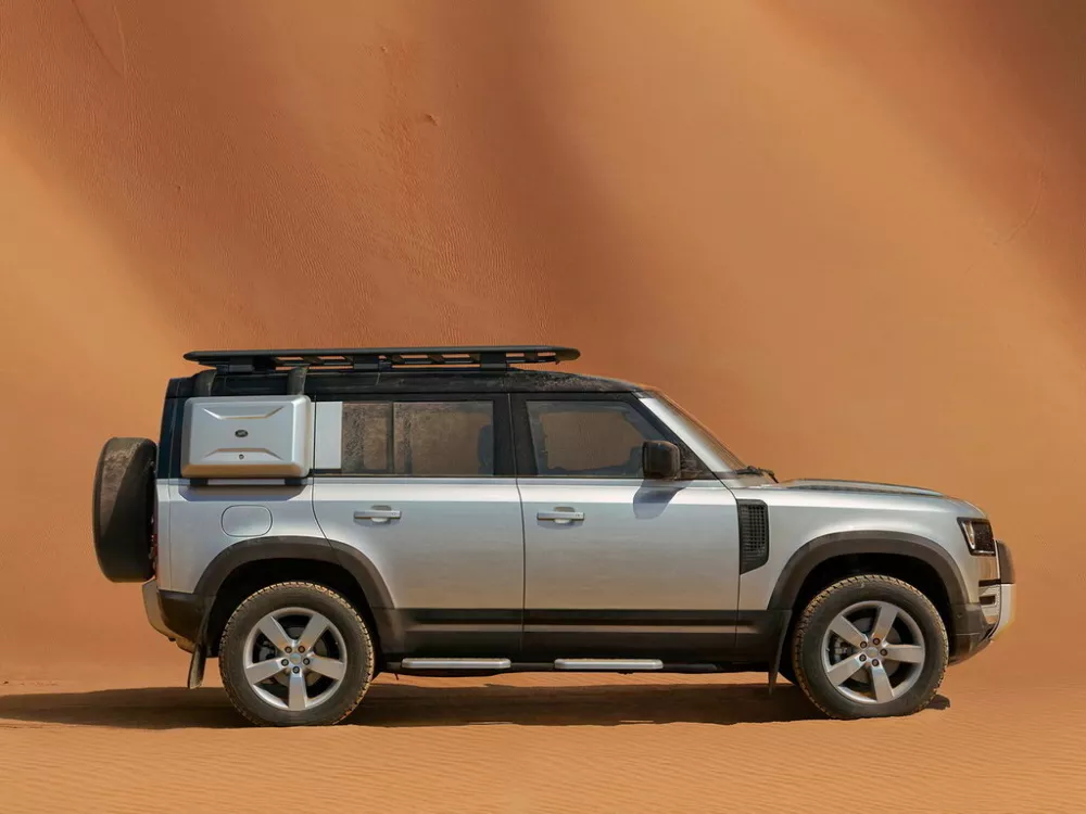 Автомобиль Land Rover Defender II Внедорожник (5 дверей) 110