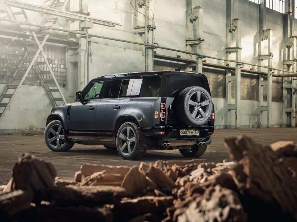 Автомобиль Land Rover Defender II Внедорожник (5 дверей) 110