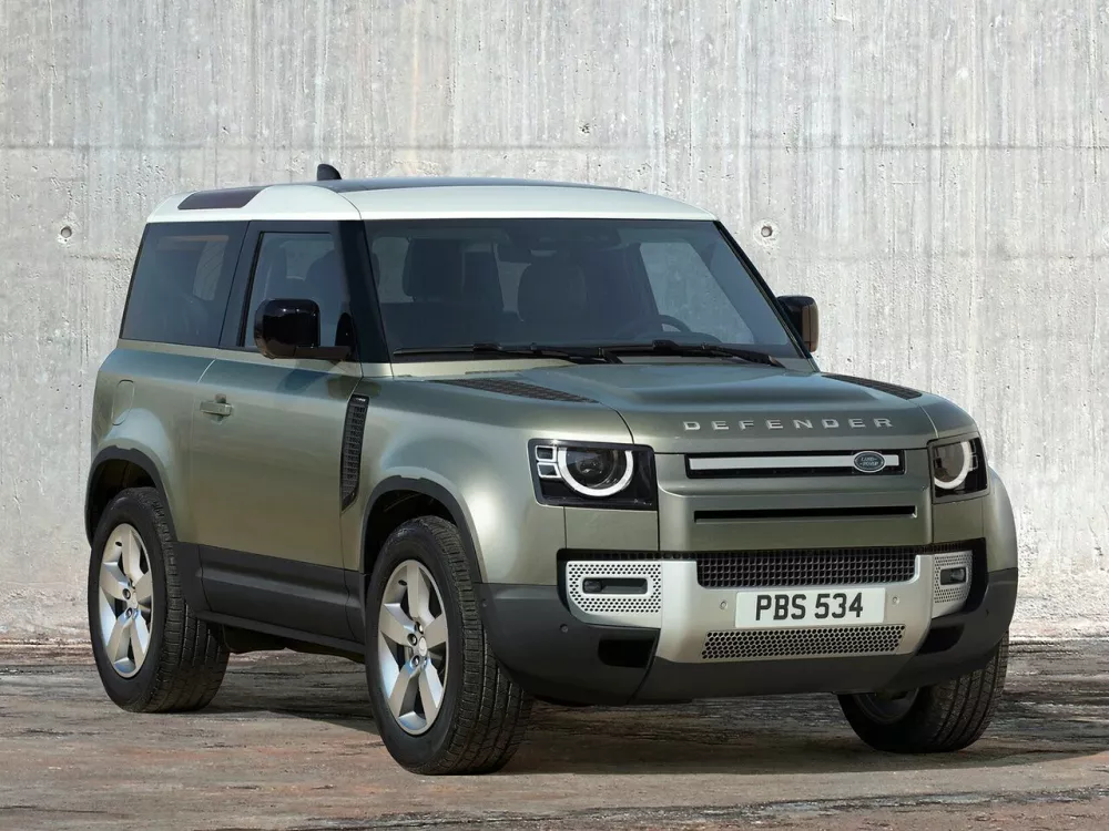 Автомобиль Land Rover Defender II Внедорожник (3 двери) 90