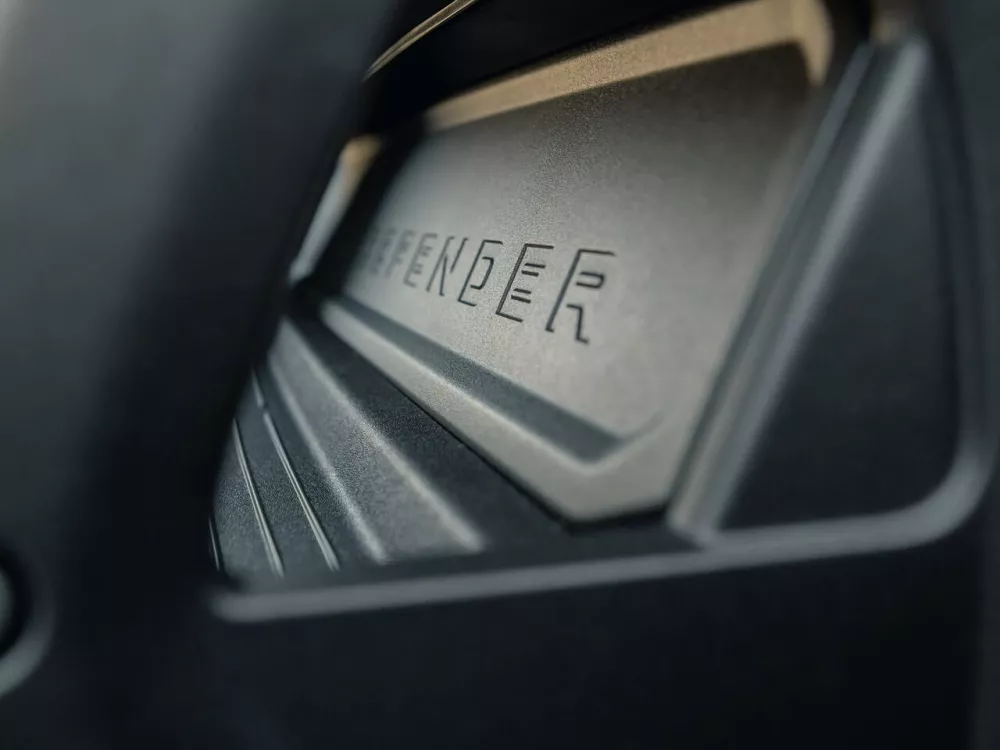 Автомобиль Land Rover Defender II Внедорожник (5 дверей) 110