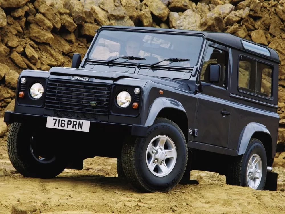 Автомобиль Land Rover Defender I Внедорожник (3 двери) 90