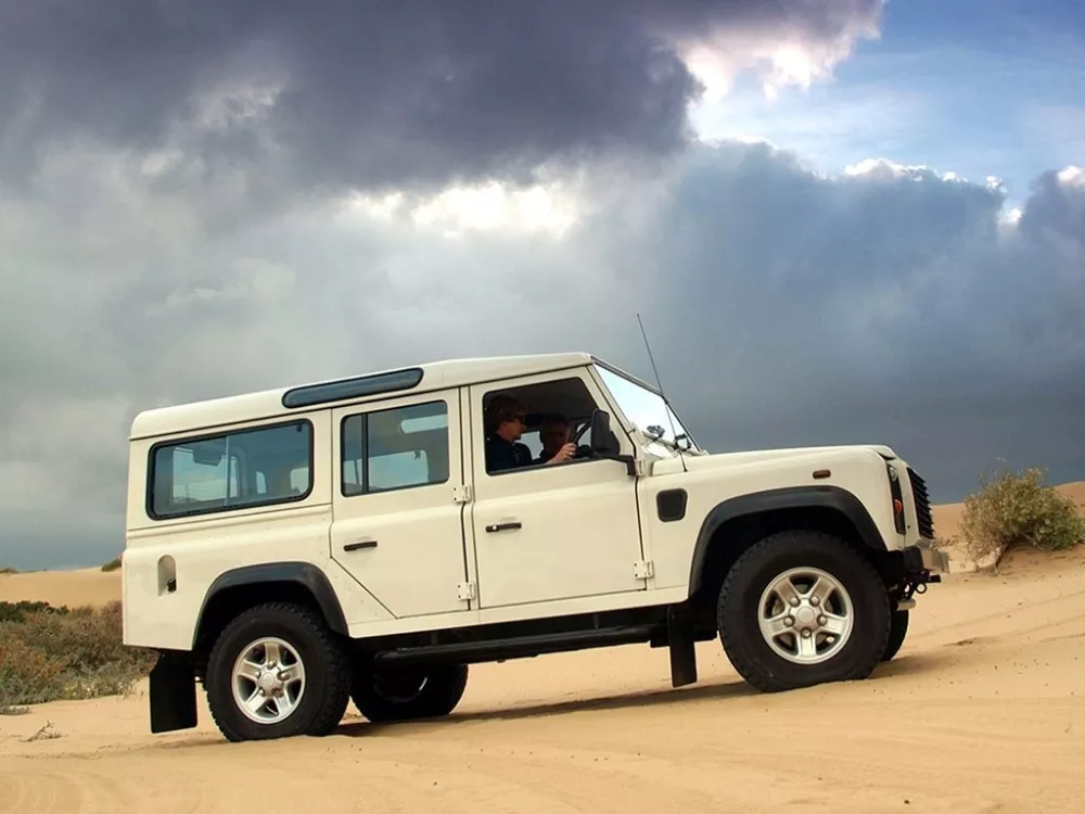 Автомобиль Land Rover Defender I Внедорожник (5 дверей) 110