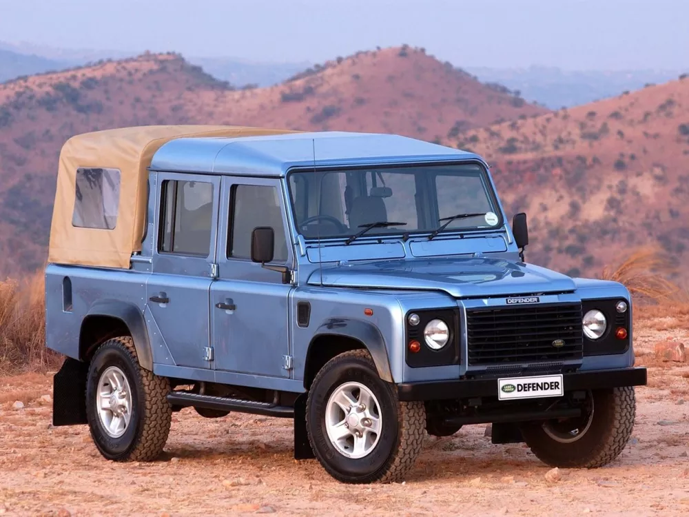 Автомобиль Land Rover Defender I Пикап Двойная кабина