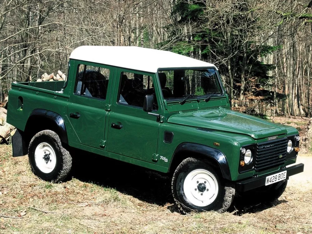 Автомобиль Land Rover Defender I Пикап Двойная кабина