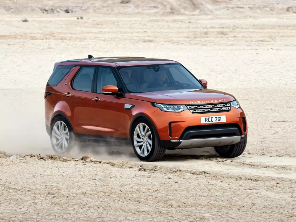 Автомобиль Land Rover Discovery V Внедорожник (5 дверей)