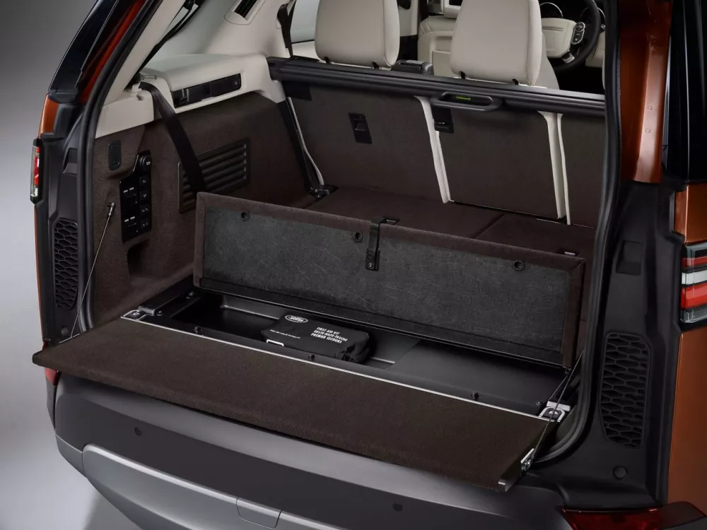 Автомобиль Land Rover Discovery V Внедорожник (5 дверей)