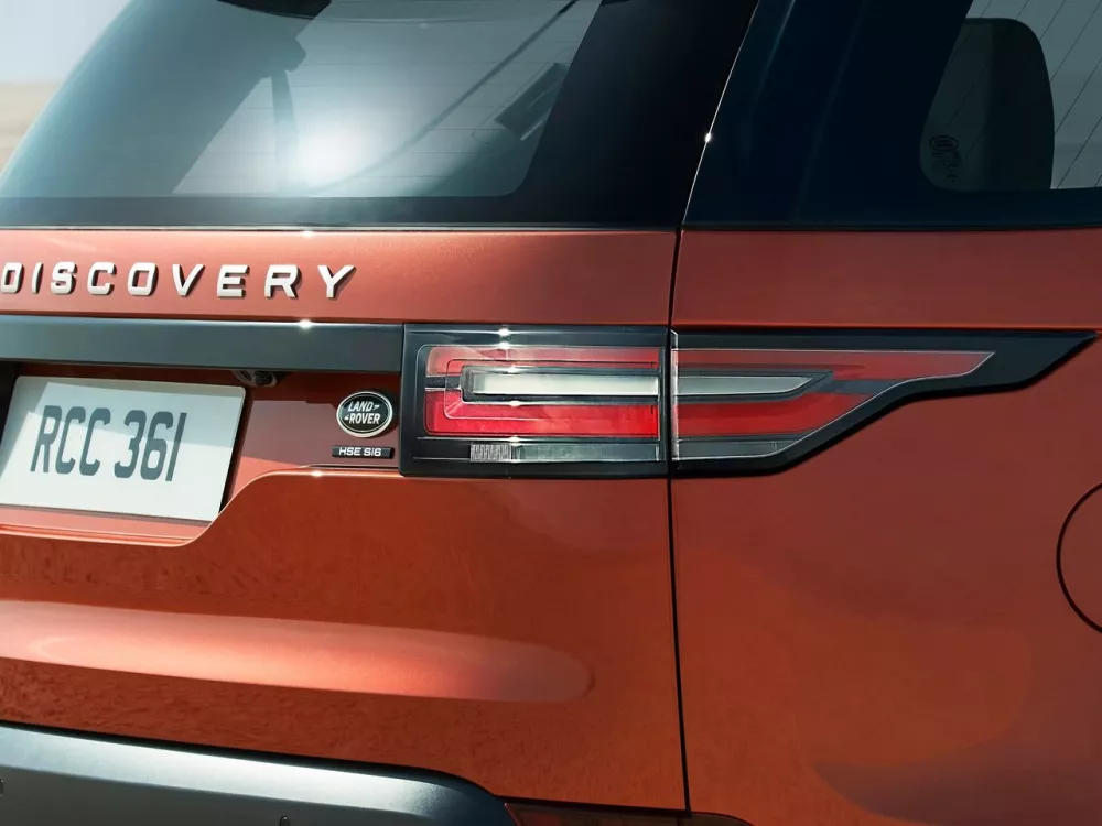 Автомобиль Land Rover Discovery V Внедорожник (5 дверей)