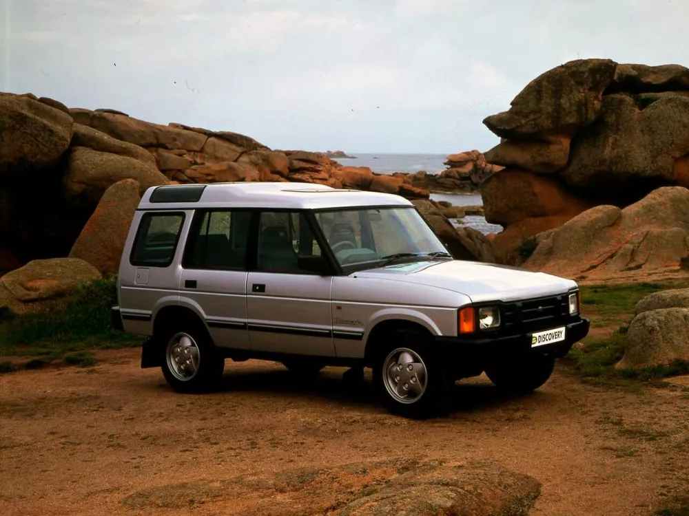 Автомобиль Land Rover Discovery I Внедорожник (5 дверей)