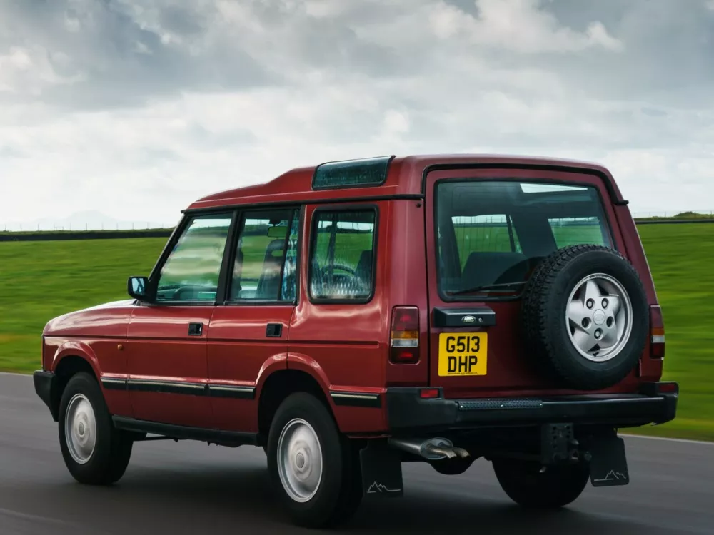 Автомобиль Land Rover Discovery I Внедорожник (5 дверей)