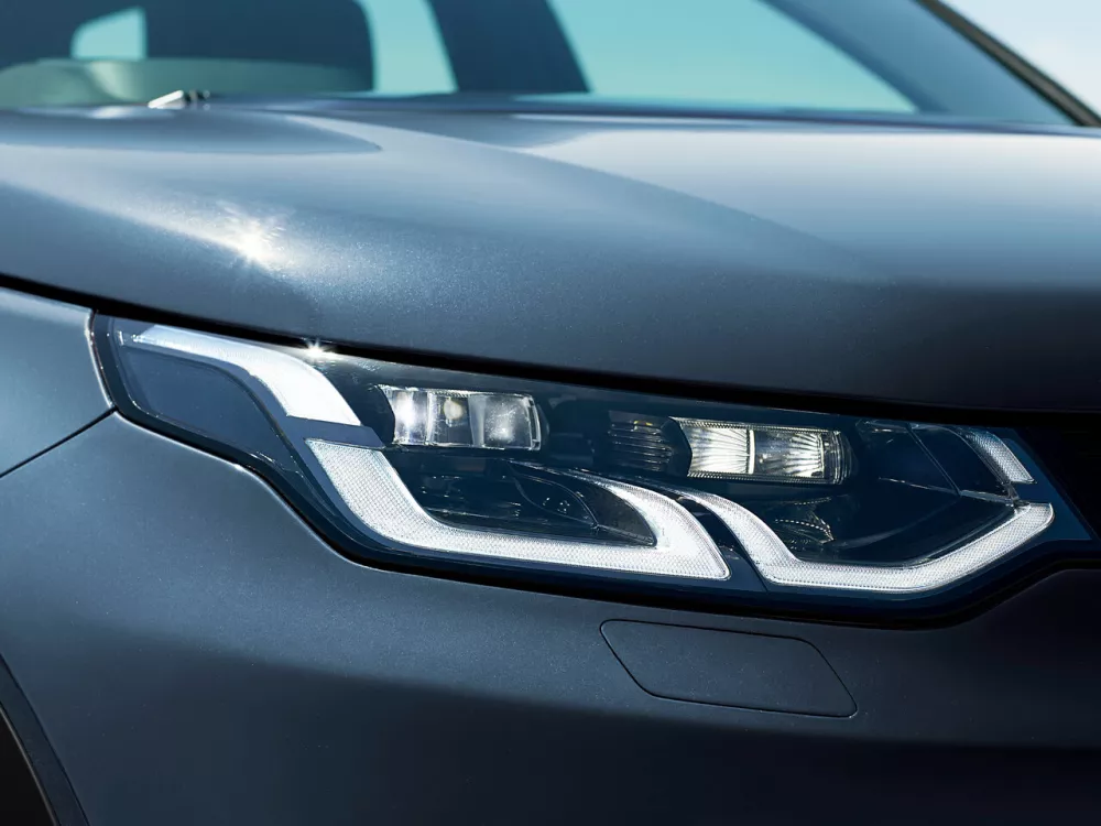 Автомобиль Land Rover Discovery Sport I Рестайлинг Внедорожник (5 дверей)