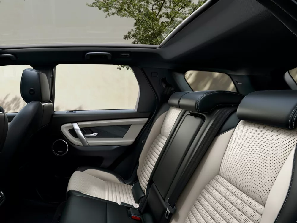 Автомобиль Land Rover Discovery Sport I Рестайлинг Внедорожник (5 дверей)
