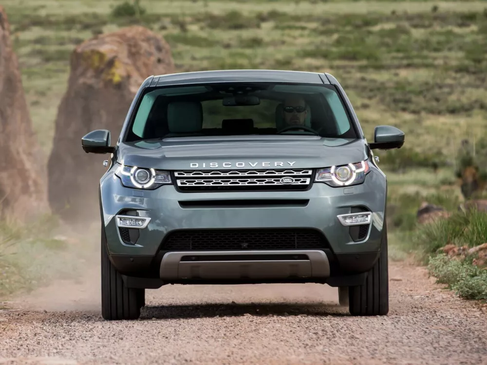 Автомобиль Land Rover Discovery Sport I Внедорожник (5 дверей)