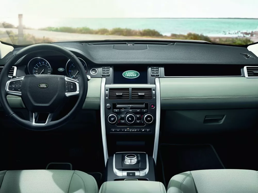 Автомобиль Land Rover Discovery Sport I Внедорожник (5 дверей)
