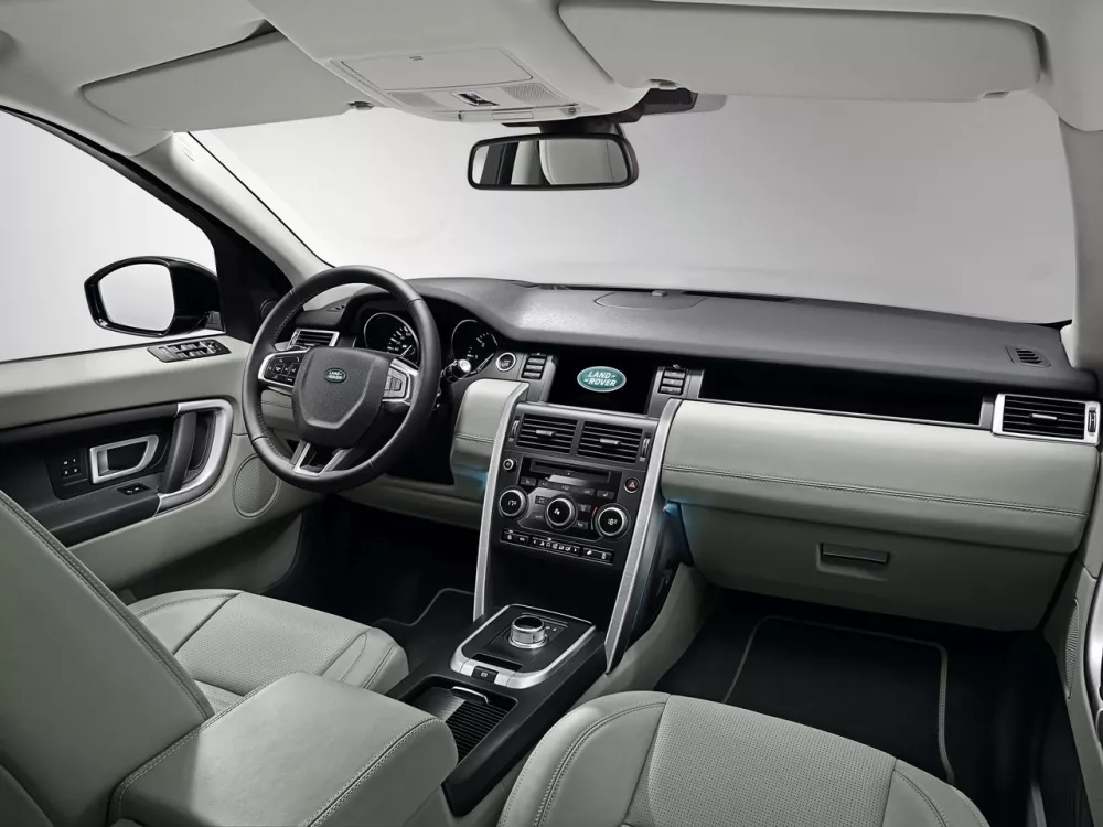 Автомобиль Land Rover Discovery Sport I Внедорожник (5 дверей)