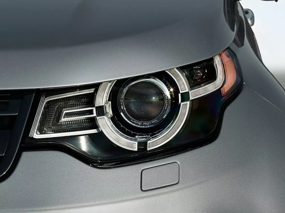 Автомобиль Land Rover Discovery Sport I Внедорожник (5 дверей)