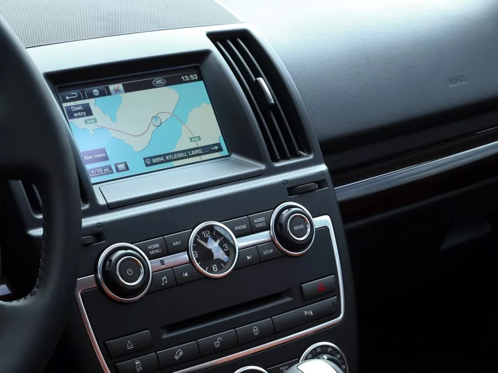 Автомобиль Land Rover Freelander II Рестайлинг 2 Внедорожник (5 дверей)