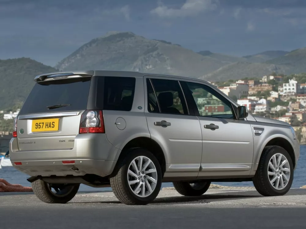 Автомобиль Land Rover Freelander II Рестайлинг Внедорожник (5 дверей)