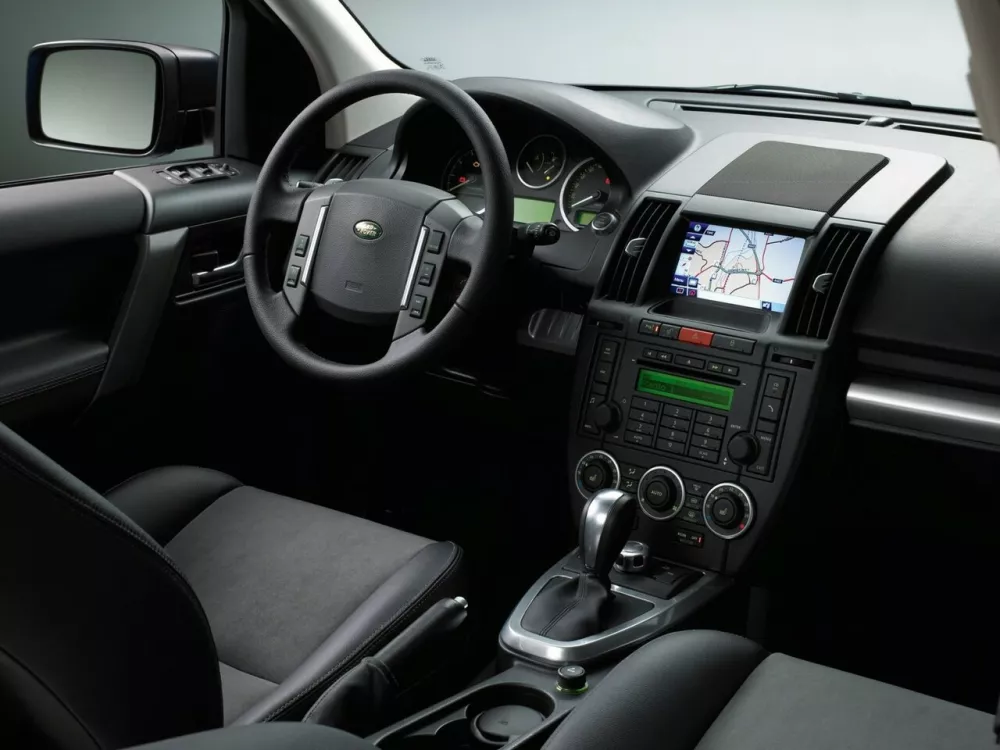 Автомобиль Land Rover Freelander II Внедорожник (5 дверей)
