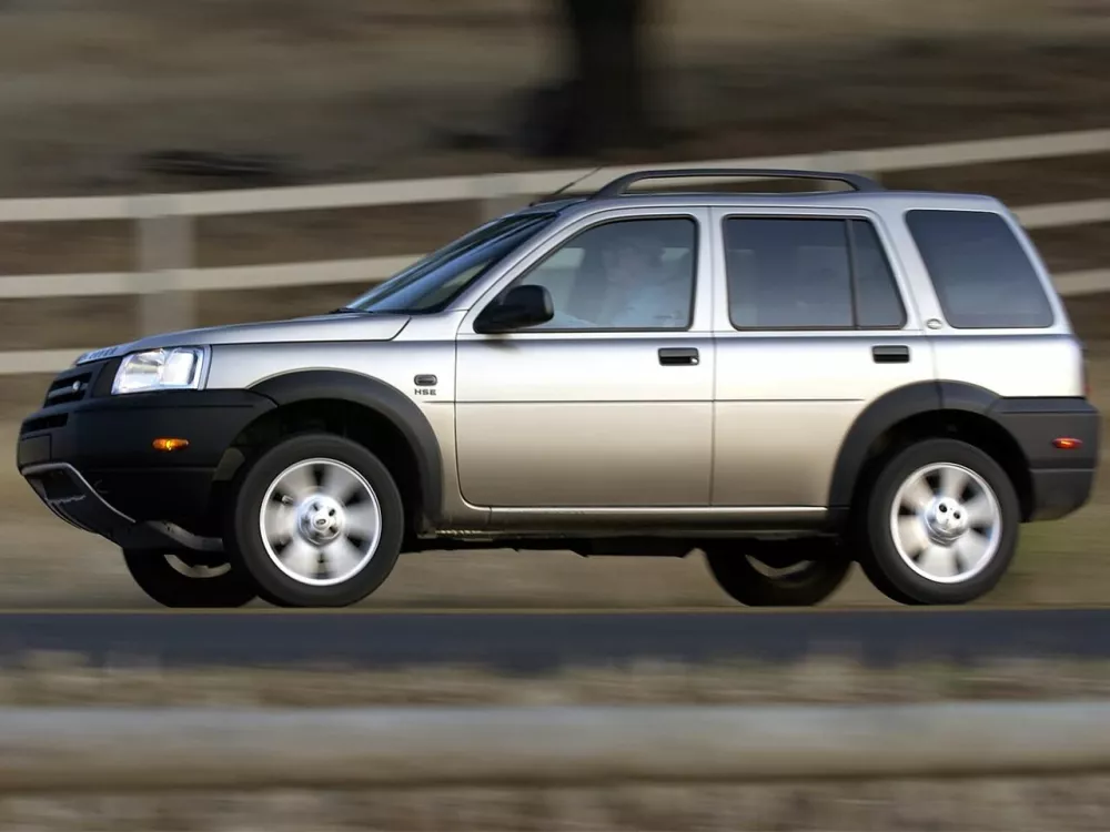 Автомобиль Land Rover Freelander I Внедорожник (5 дверей)