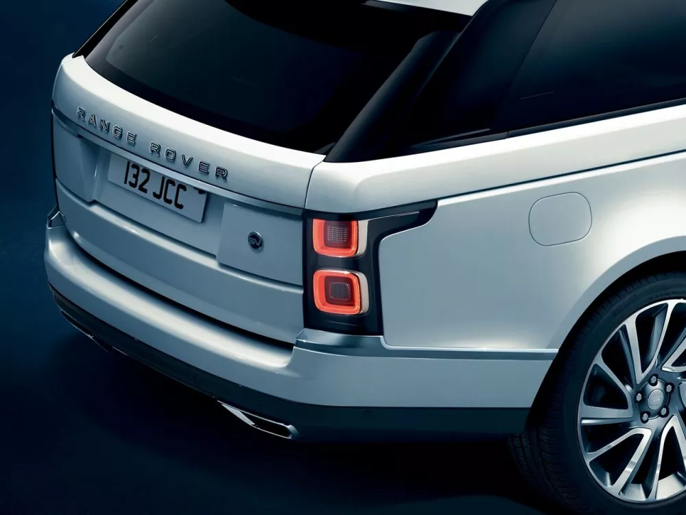 Автомобиль Land Rover Range Rover IV Рестайлинг Внедорожник (3 двери) SV Coupe